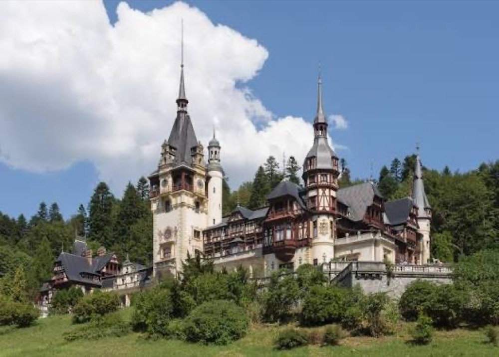 Peleș Castle in Sinaia