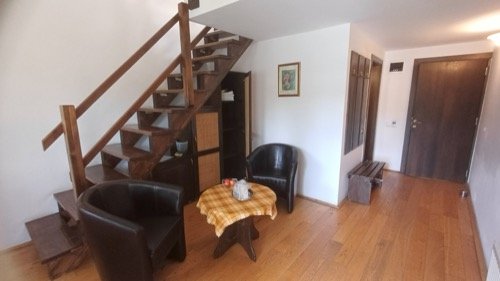 Camera 3 – Cameră Duplex Junior — ground floor seating area