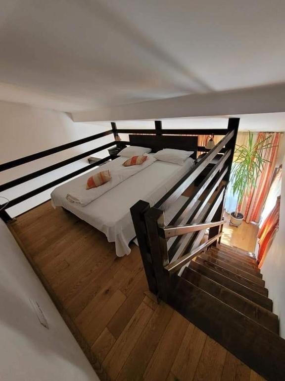 Cosy loft interior at Timiș Valley, Casa Eni & Dan